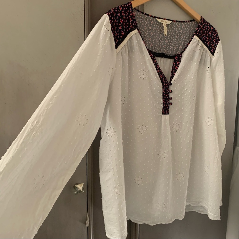 Matilda Jane Snow Globe White Eyelet Long Sleeve Tunic Top - Picture 4 of 8